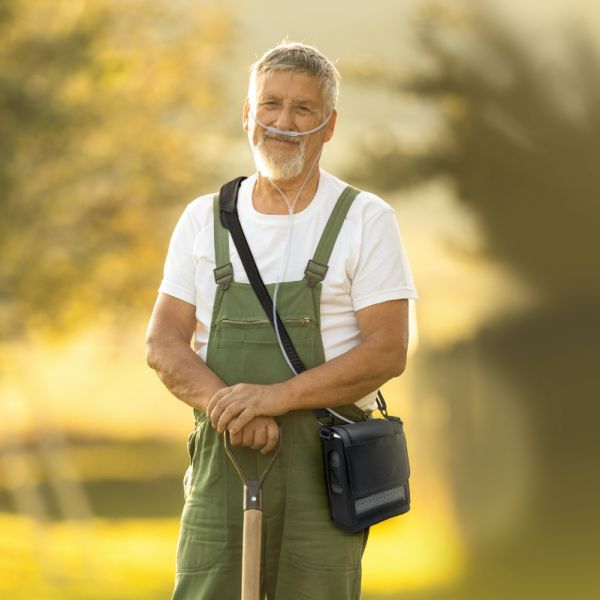 Inogen One® G5 Carry Bag - In Use