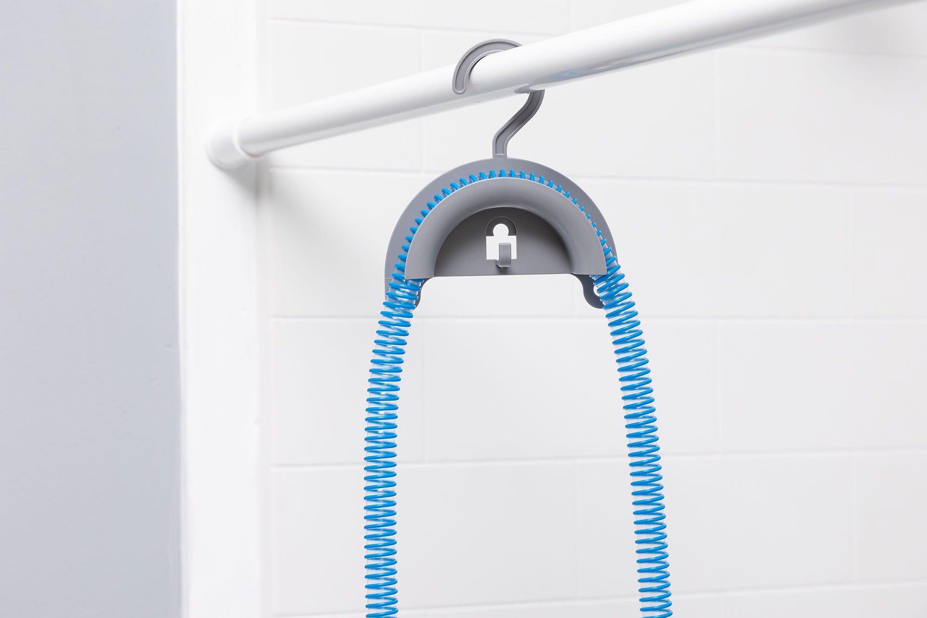 Hose Hanger-Shower Rod View (blue)